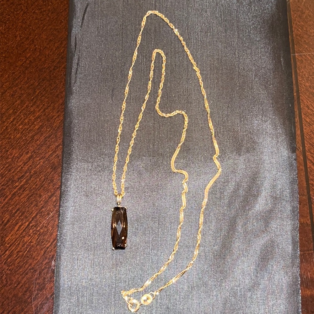 14k yellow 585 gold 20” necklace and smoky quartzs pendant